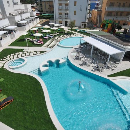 Marina Junior Suite 4 Stelle S Caorle Ngoại thất bức ảnh