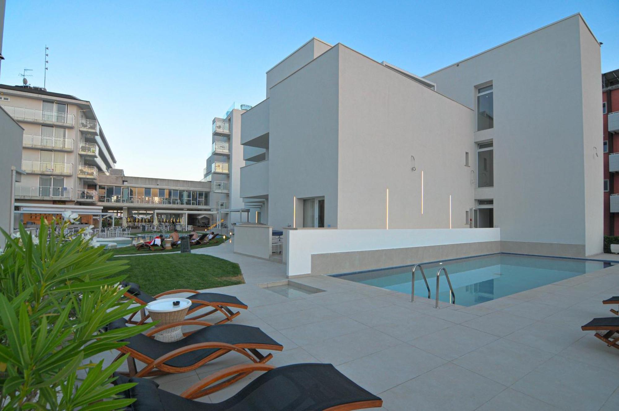 Marina Junior Suite 4 Stelle S Caorle Ngoại thất bức ảnh